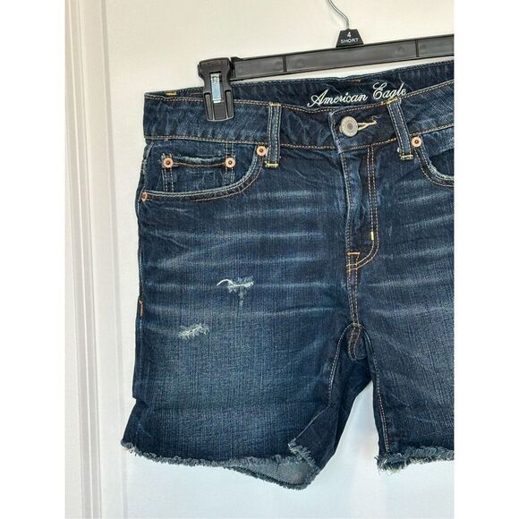 American Eagle Denim Shorts Minor Distressing Size 2 - Picture 2 of 6